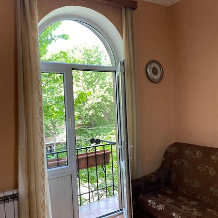 Agora Arcs Apartment Ереван Экстерьер фото