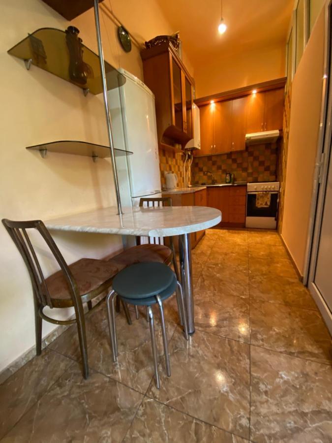 Agora Arcs Apartment Ереван Экстерьер фото