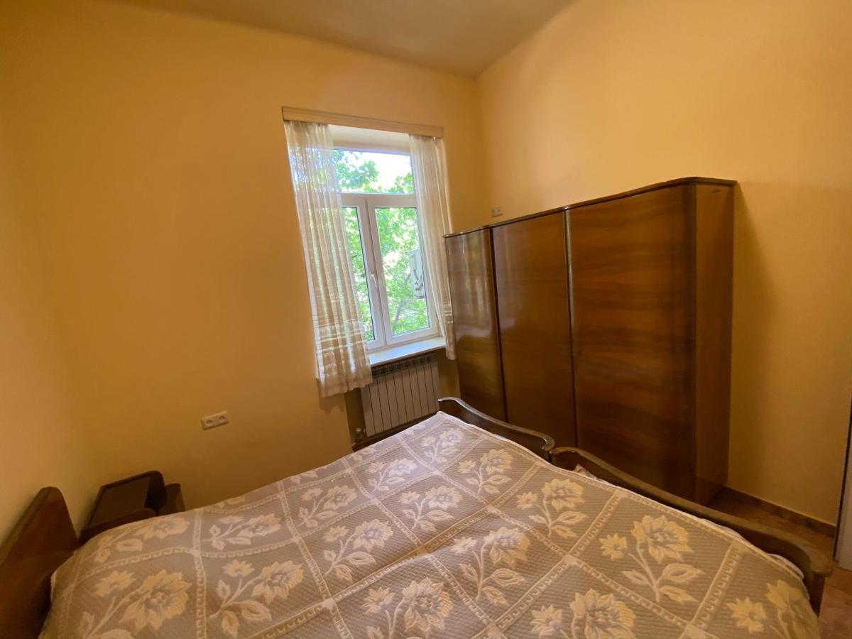 Agora Arcs Apartment Ереван Экстерьер фото